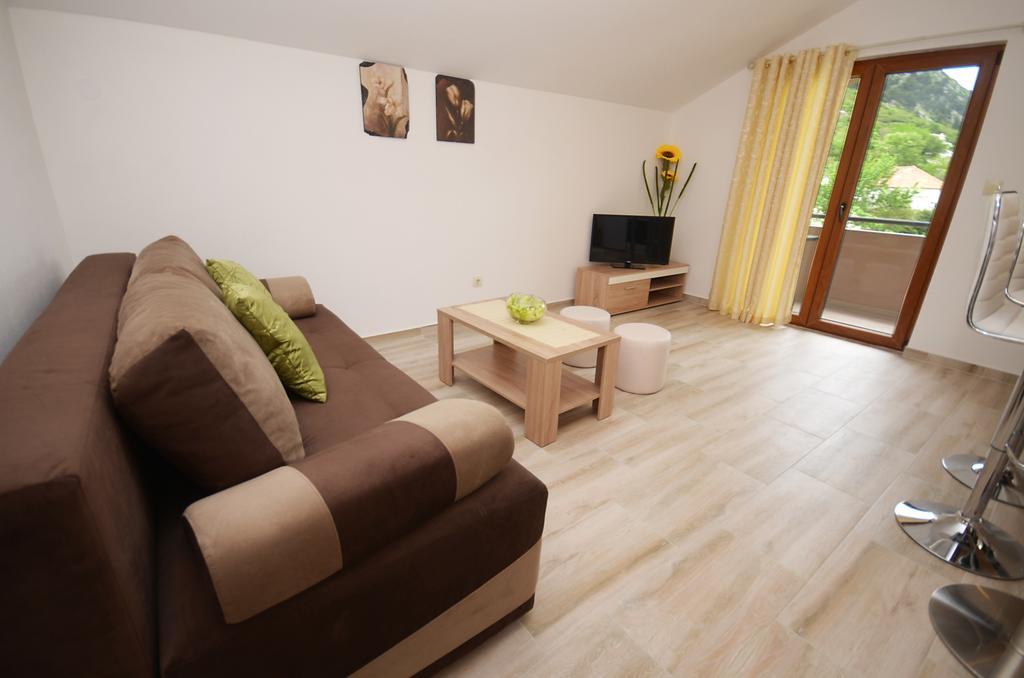 Apartmani Mizdrak كوتور المظهر الخارجي الصورة