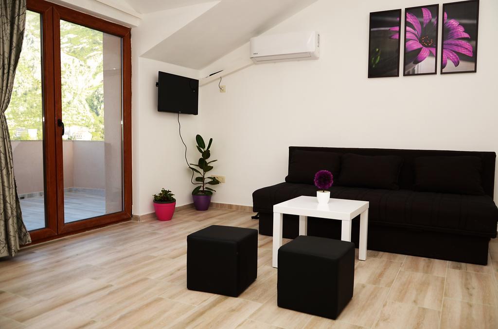 Apartmani Mizdrak كوتور المظهر الخارجي الصورة